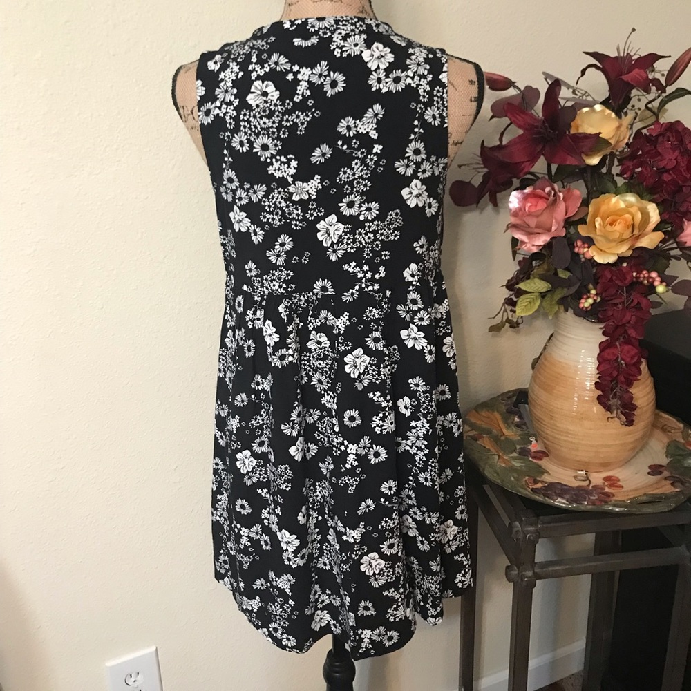🌟Old Navy Dress🌟 - Picture 4 of 6